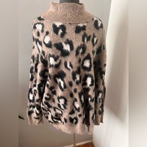 Super soft Leopard print oversized sweater!
